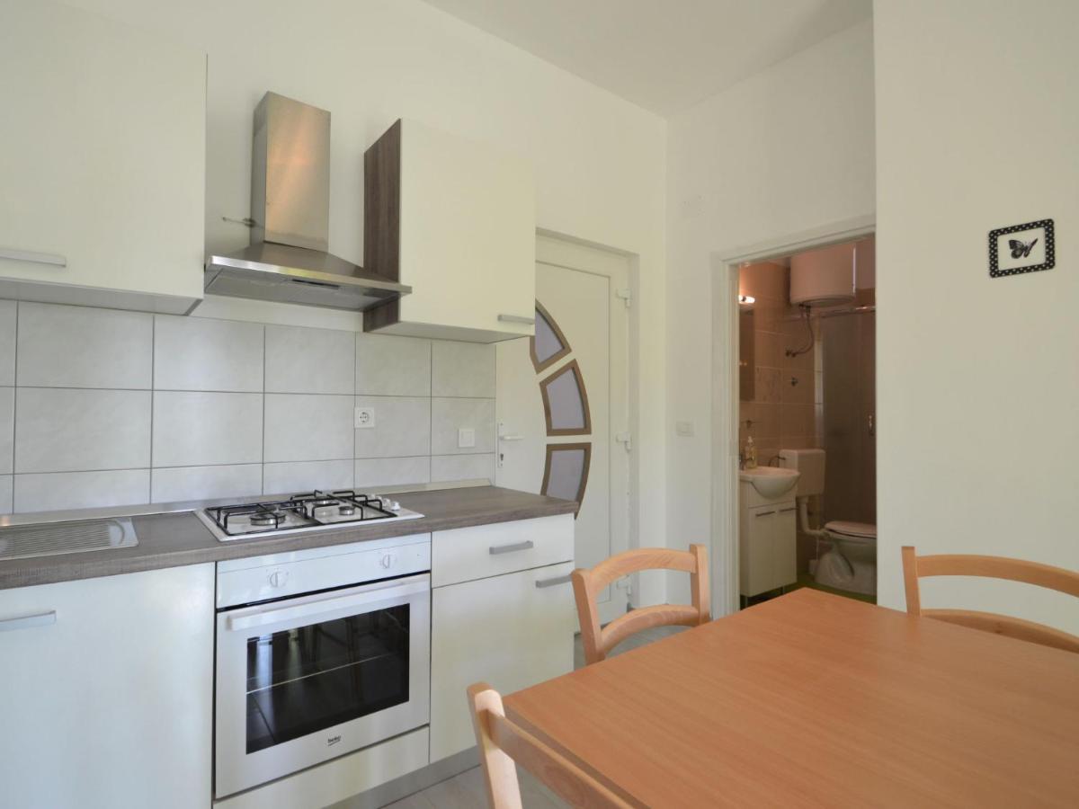 Apartment Ivan-4 By Interhome Maslenica Exterior foto